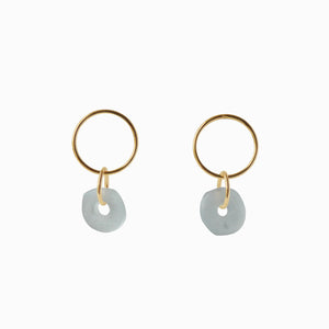 hankra, gold circle stud earrings, frost